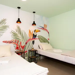  Auberge de jeunesse Parceros Med